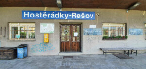 Vlaková stanice Hostěrádky-Rešov, čekárna