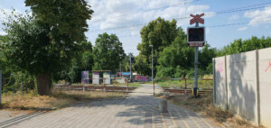 Cesta na vlak na zastávku Praha-Dolní Počernice