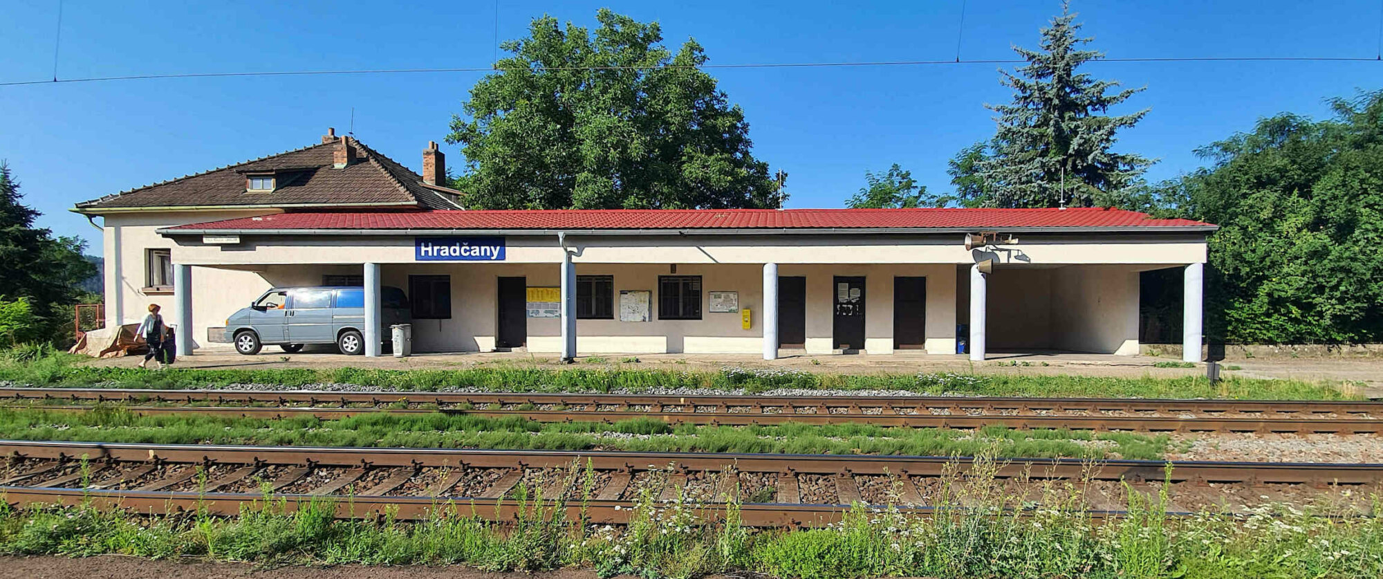 Vlaková zastávka Hradčany