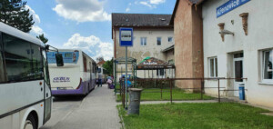 Křenovice horní nádraží: autobus