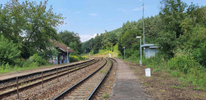 Zastávka Jestřabice, nástupiště směr Brno