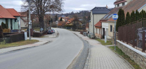 Kralice nad Oslavou, autobus u nádraží