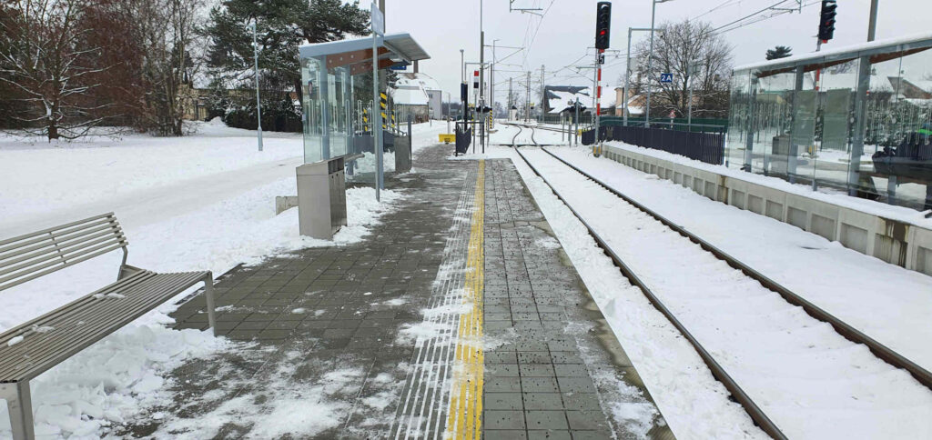 Nádraží Bohuňovice na trati z Olomouce do Uničova a Šumperku